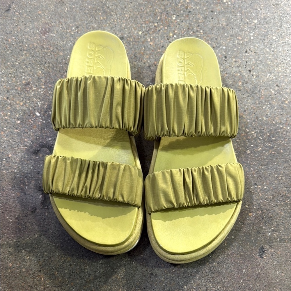 Sorel green Slide Sandals